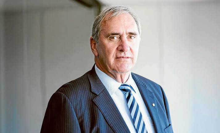 THE HONOURABLE JOHN FAHEY AC Main Image