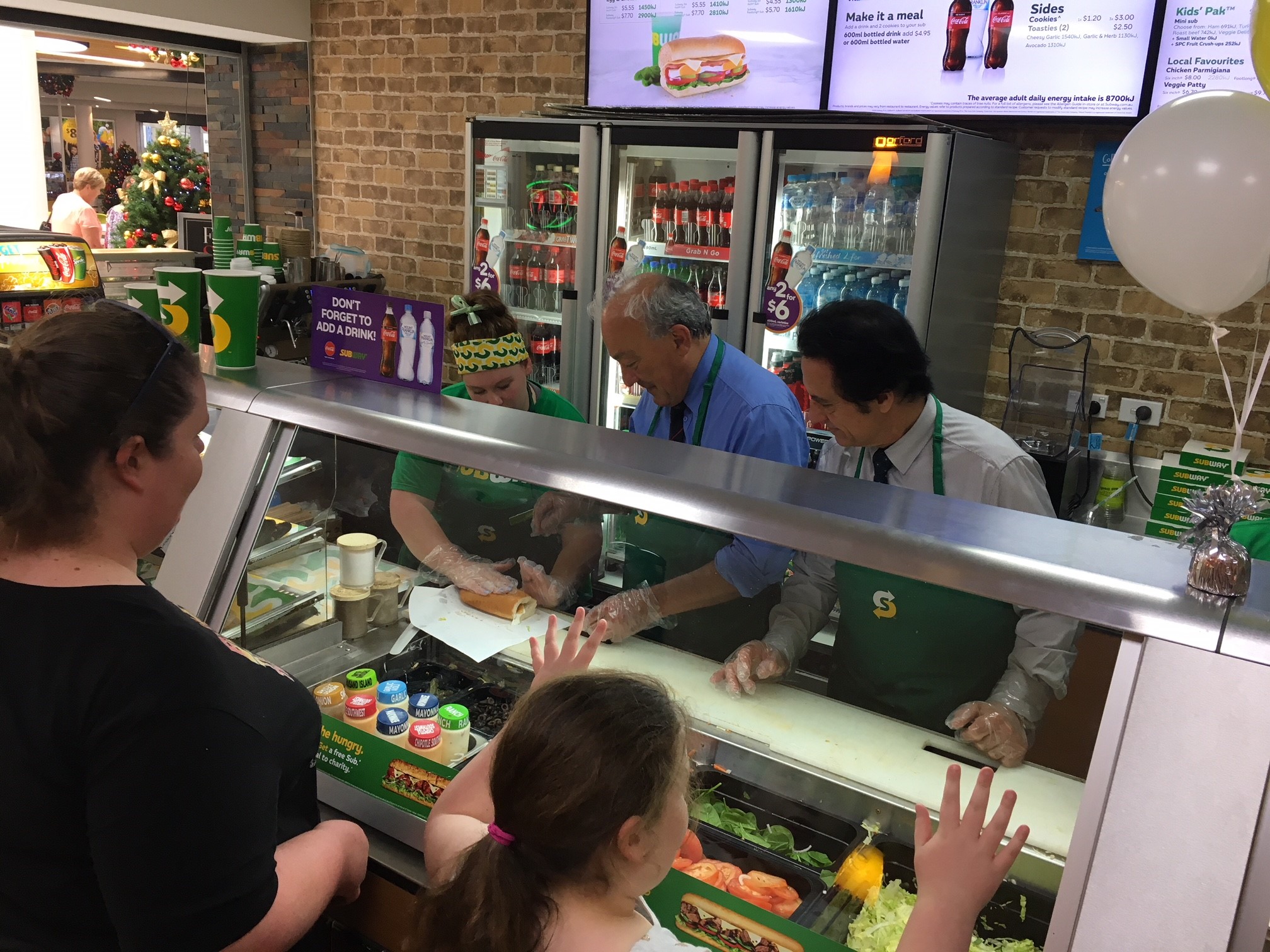 Dr Freelander Helps Raise Funds for Foodbank Australia Main Image