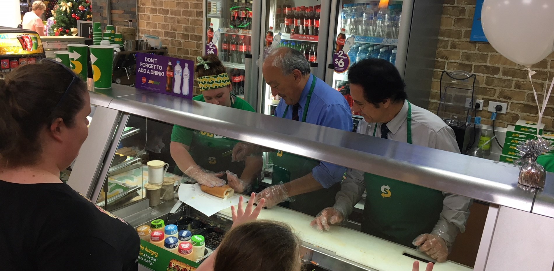 Dr Freelander Helps Raise Funds for Foodbank Australia Main Image