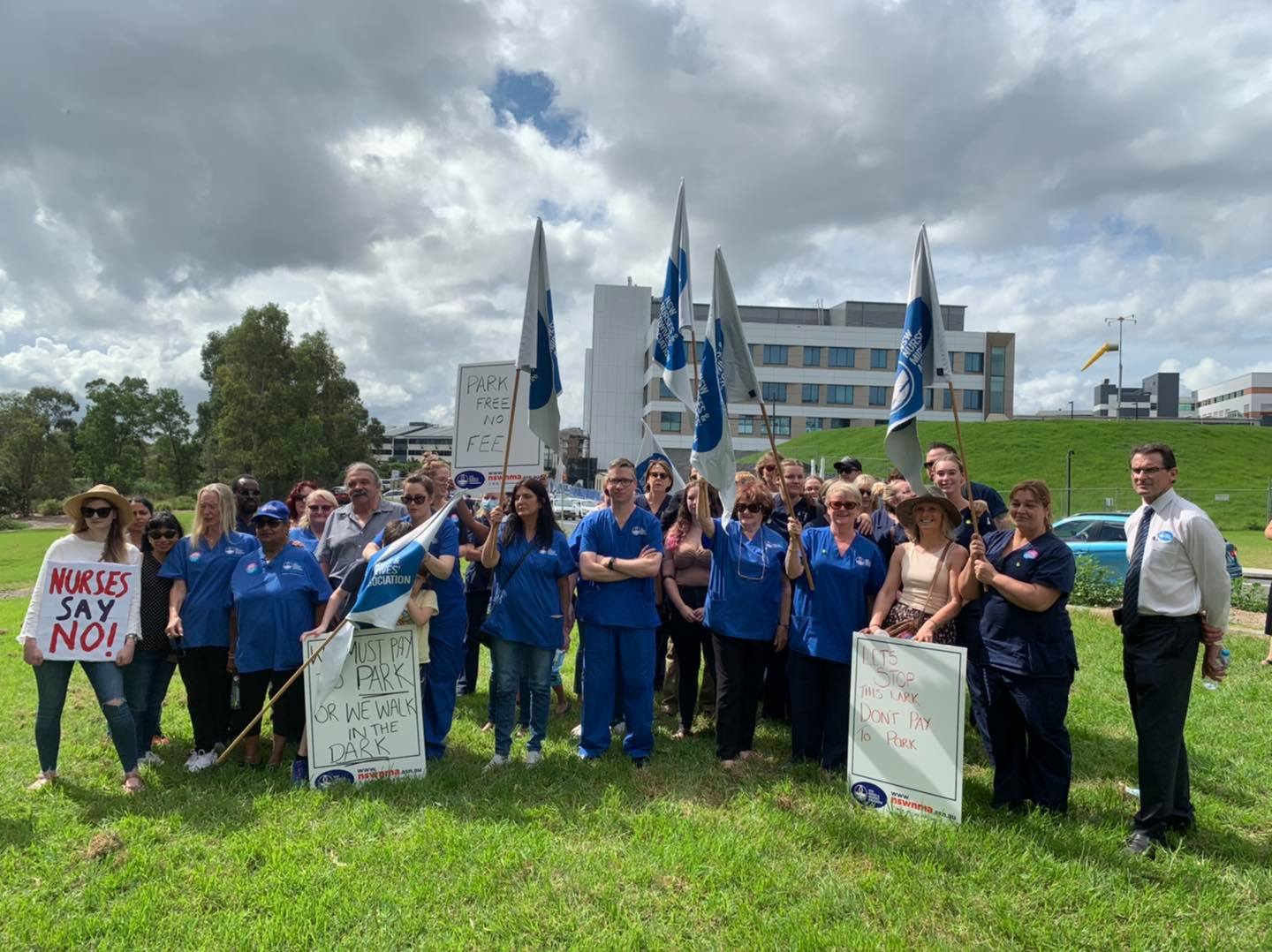 PAID PARKING AT CAMPBELLTOWN HOSPITAL ‘DISGRACEFUL’  ACCORDING TO FEDERAL MEMBER FOR MACARTHUR  Main Image