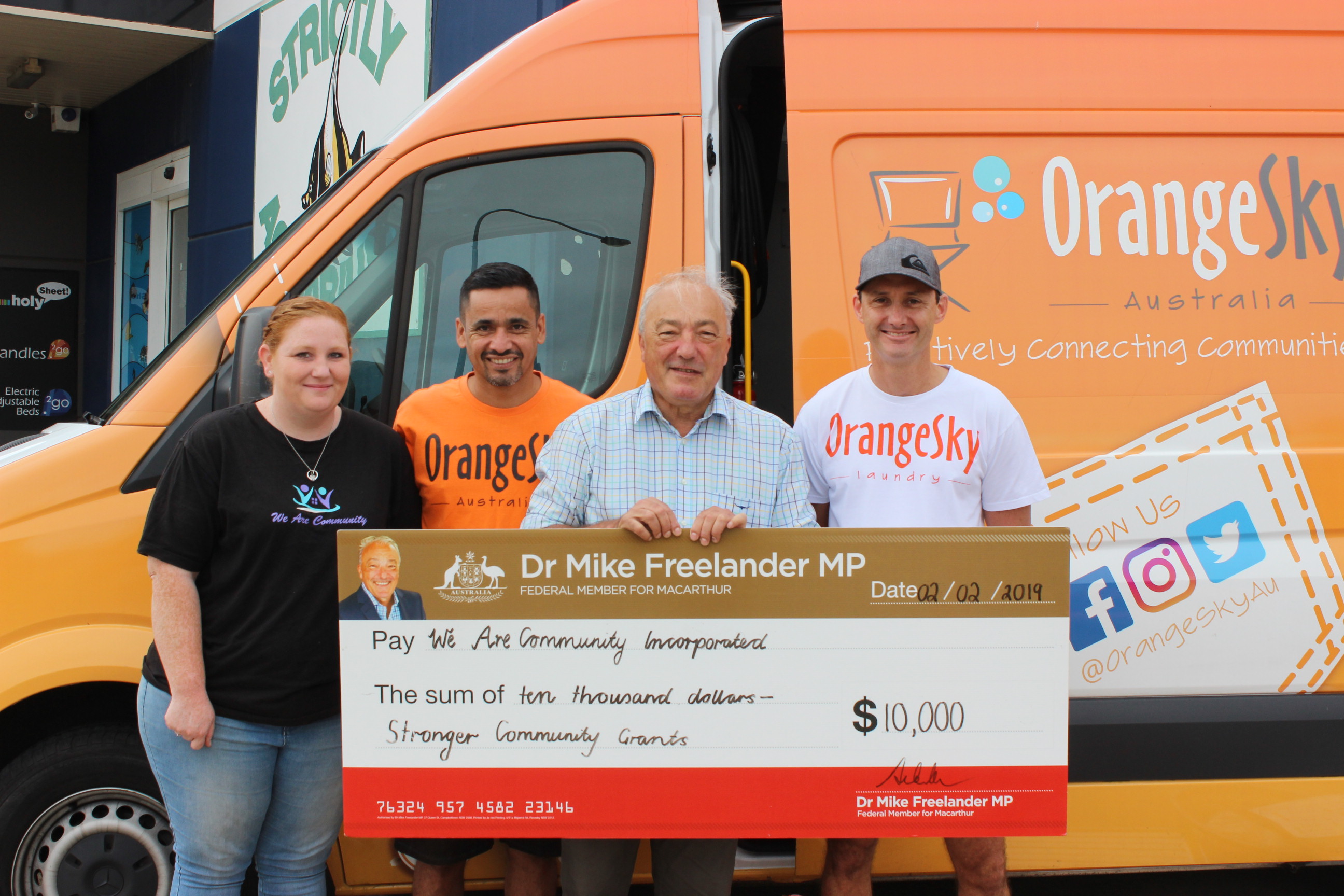 $150,000 IN GRANTS FOR MACARTHUR COMMUNITY GROUPS NOW OPEN Main Image