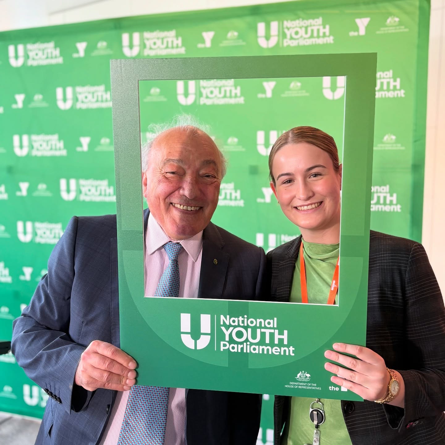 Federation Chamber - CONSTITUENCY STATEMENTS - Australian National Internships Program Main Image